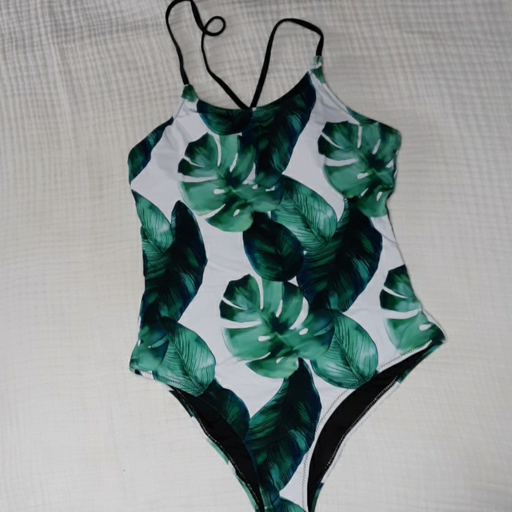 One piece bathing suit